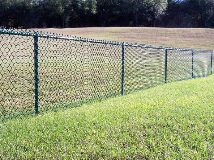Galvanized chain link fence installation in Orlando